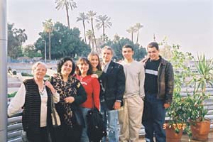 Mum, Maissa, Besma, Deena, Karim, Nader, Omar 2002