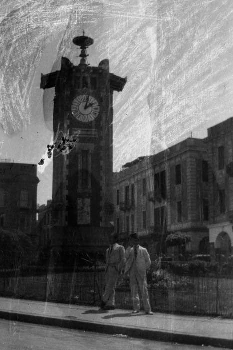 Tanta Clock Square + 2 people